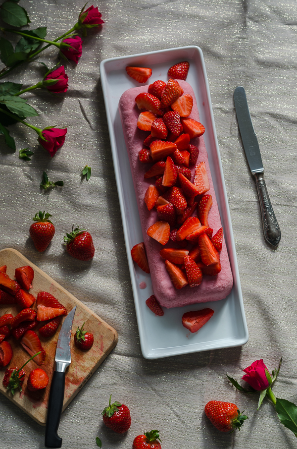 Strawberry Frozen Yoghurt zuckerfrei und ohne Eismaschine